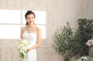 スタジオ洋装　ウエディングドレス