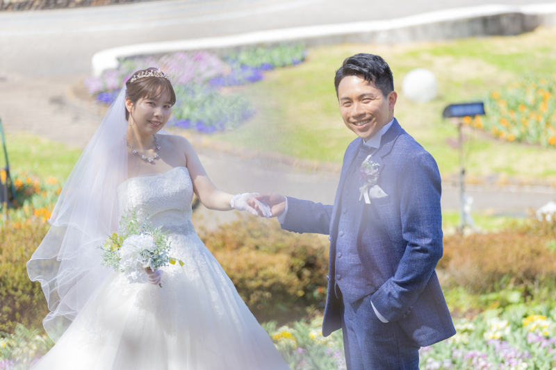 まるでお花畑のような花壇周りで!