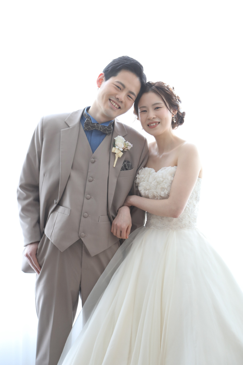 光が差し込むスタジオで