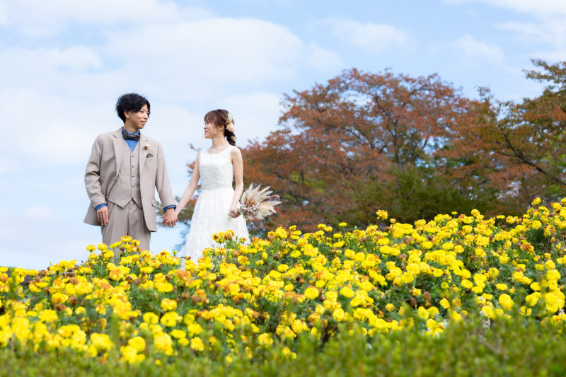 お花畑ロケーション　洋装