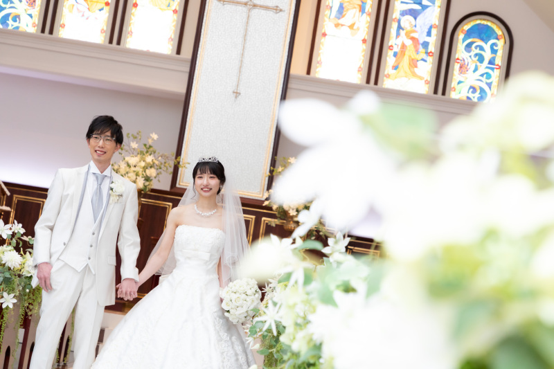 純白の白ドレス＆白タキシード