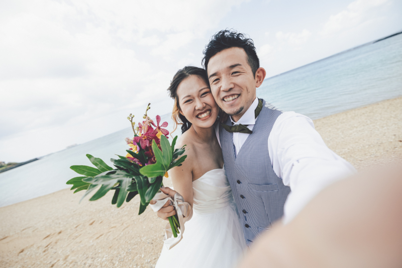 7月末まで成約限定！海ロケーション撮影【洋装】◎132,000円&rarr;99,000円