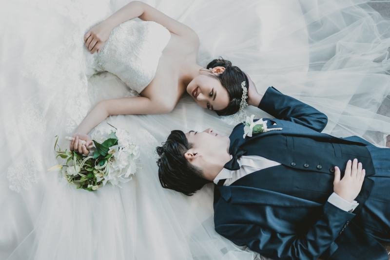 【韓国風フォト】RANWEDDINGのK-Styleプラン（アルバム12P・データ付）　表示価格より期間限定￥30,000割引