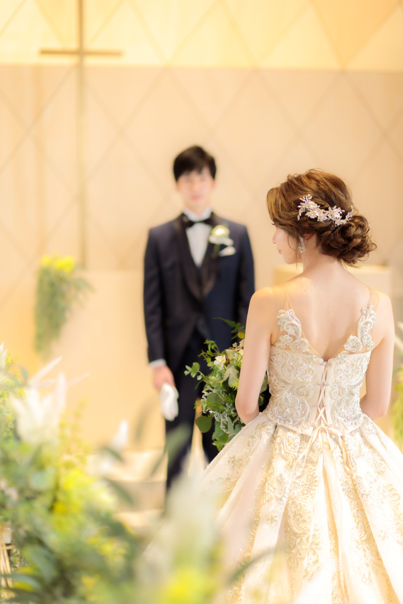 【チャペル撮影】洋装1着+タキシード1着プラン　約100以上の衣裳から選べる　