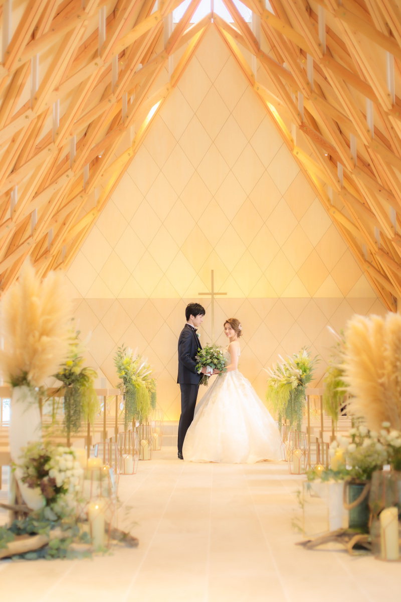 ＜チャペルでの撮影＞コスパ＆タイパ重視の方必見【洋装１点】お支度・小物一式・お写真台紙1P全て込みプランです。