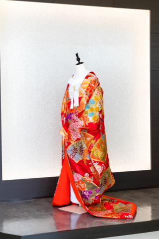 KU-0008　赤金襴扇面