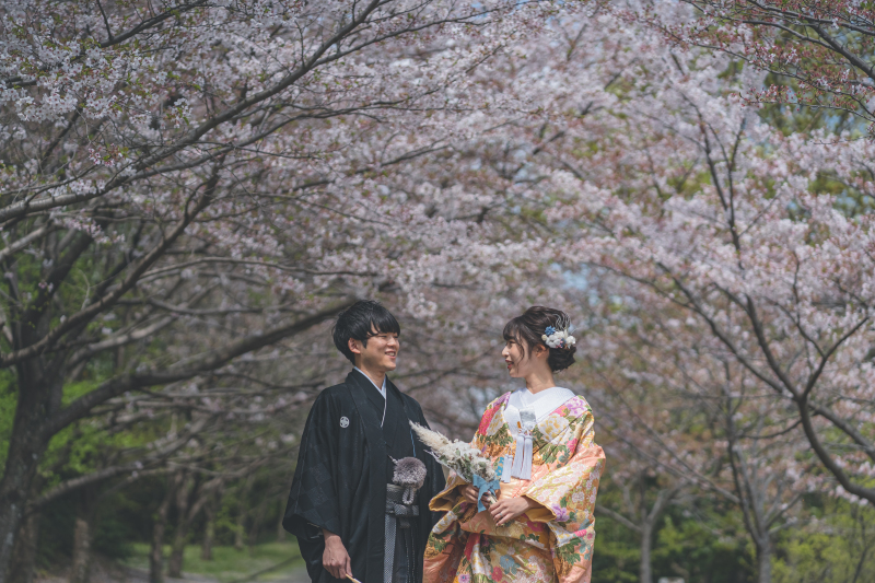 満開の桜とともに