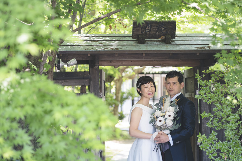 和装+洋装【ザ・白梅クラシックガーデン】歴史ある庭園と酒蔵チャペルでの2着撮影が叶うプラン