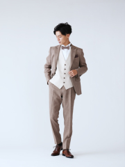 ナチュラルベージュタキシード