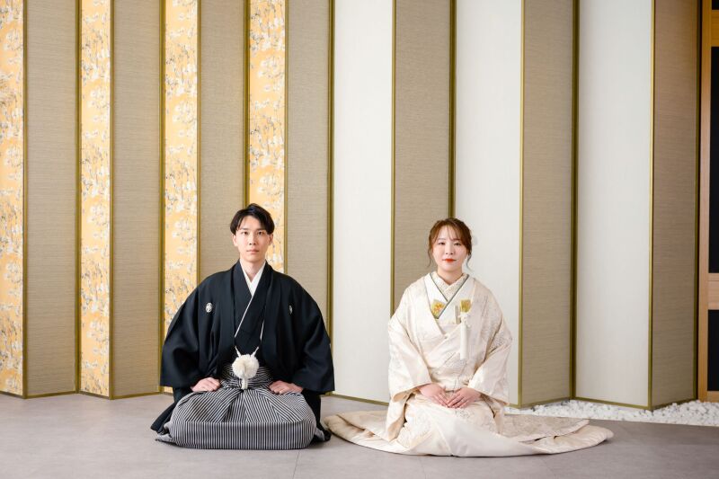 カチッと正座ショット