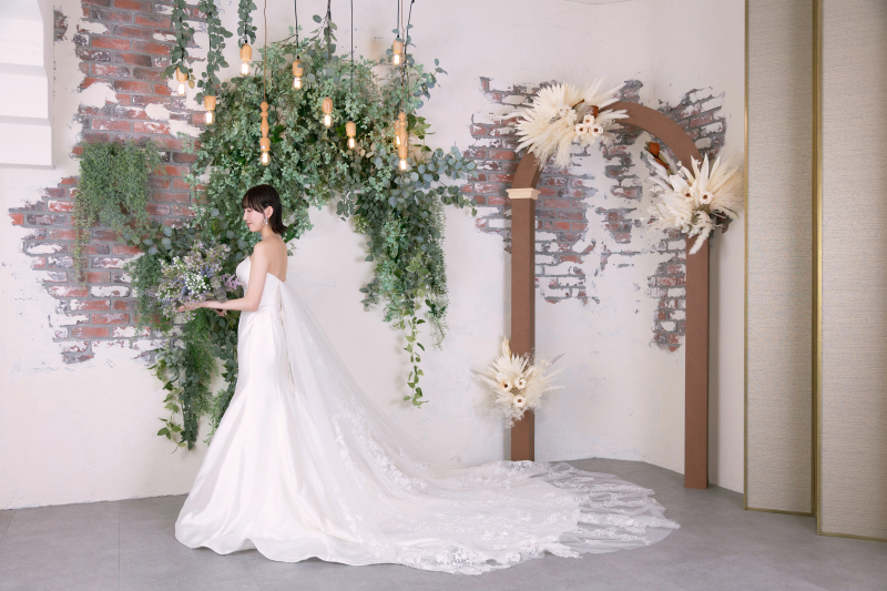 トレーンを目いっぱい広げて✧