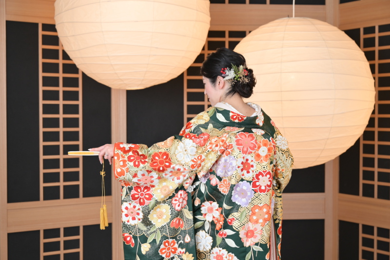 和装で欠かせない後ろ姿☆。゜
