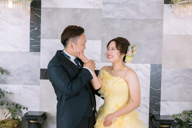 いたずら好きな笑顔が可愛いご新婦様♡