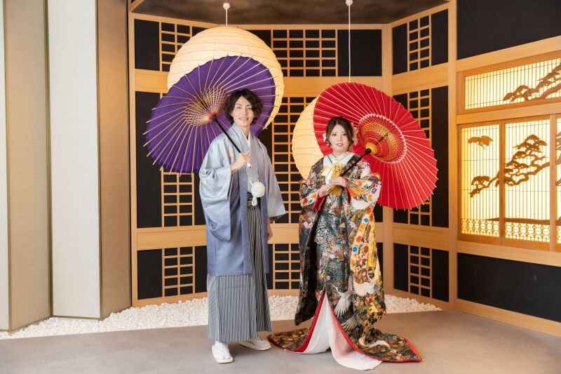 番傘を使って華やかな雰囲気に!