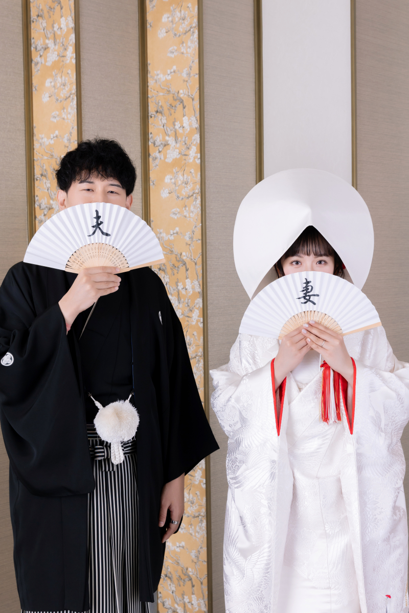 まずは、扇子を持って&hellip;