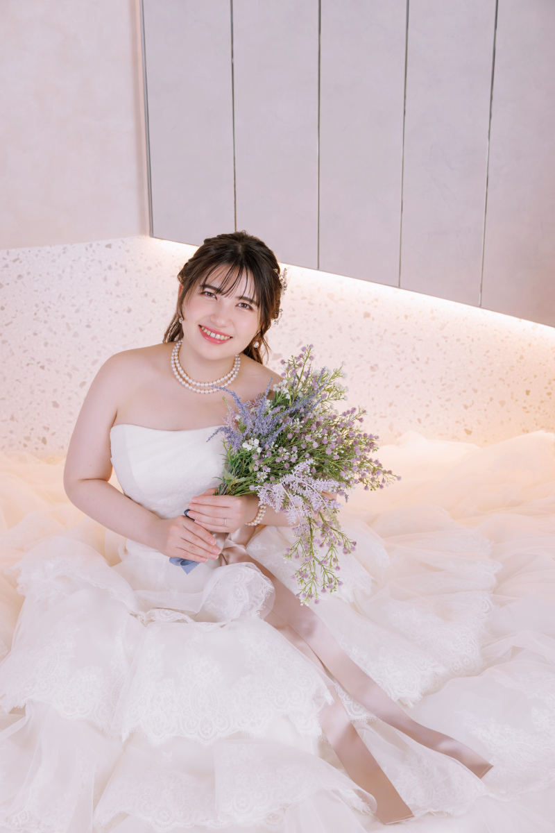 ご新婦様の座りソロショット♡