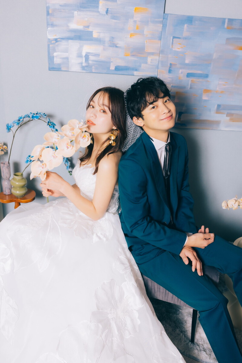 【Autumn Campaign★5万円OFF】和装洋装スタジオ撮影アルバム18P付きプラン※ペット撮影OK