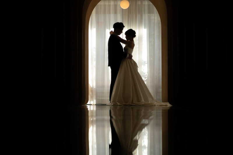 回廊シルエットフォト