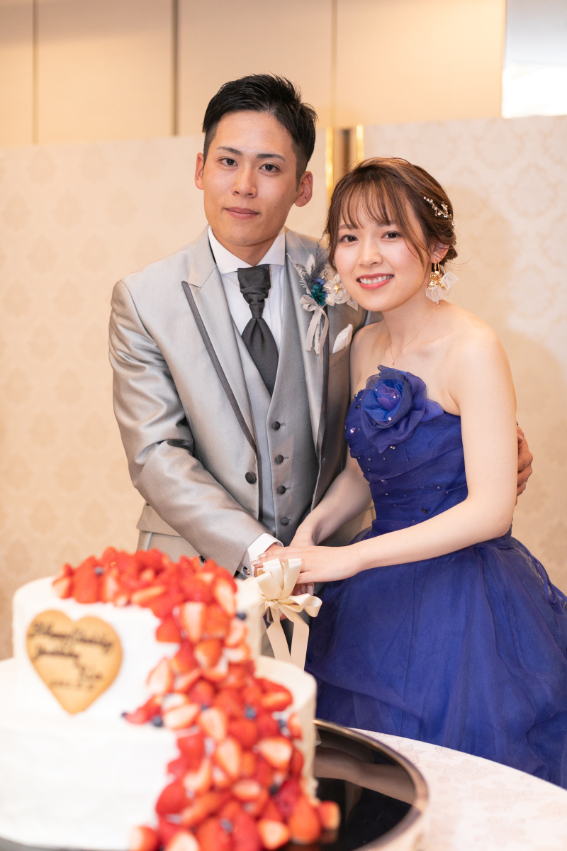 ウエディングケーキ入刀