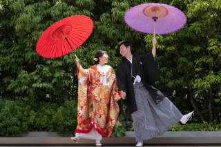 和洋２点プラン（色打掛＆ウエディングドレス）＋オーバーカラードレス（オプション）