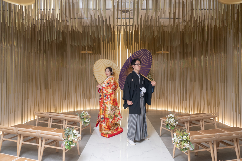 和傘を使って...