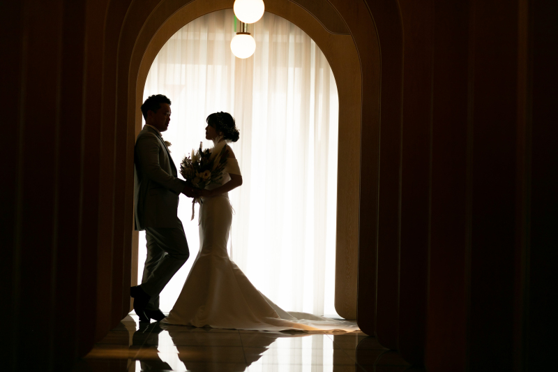 オフショルダー＆マーメイドドレス