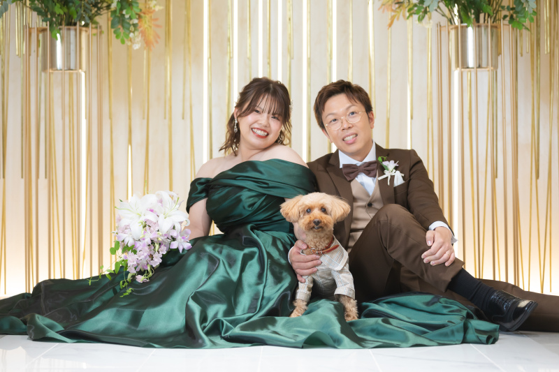 カラードレスで