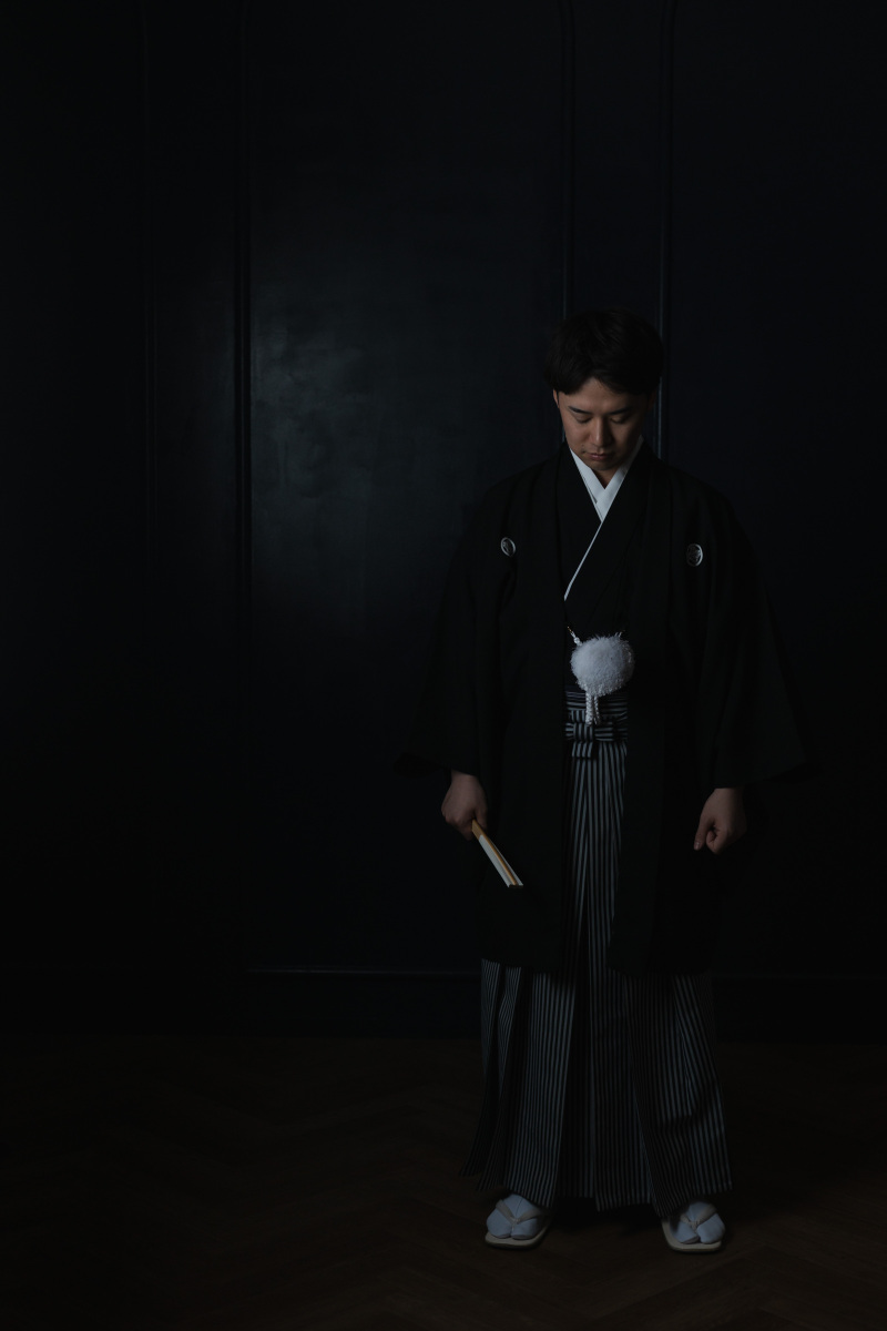 ダークでかっこよく