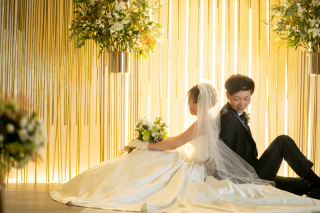 和洋２点プラン（白無垢＆ウエディングドレス）チャペル＋秋の庭園ロケーション