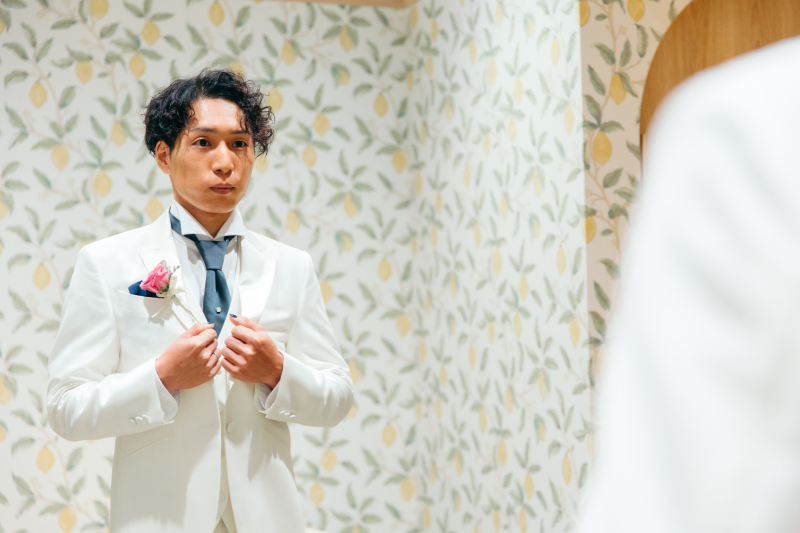 洋装撮影はメイクシーンから