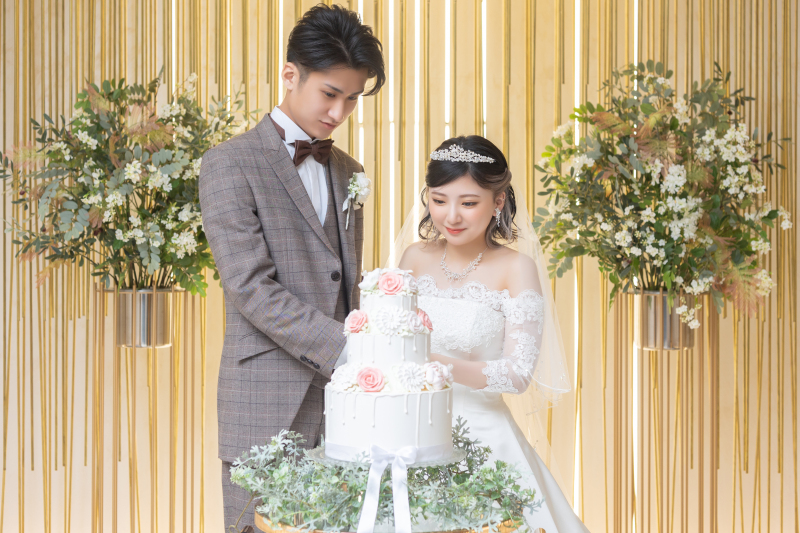 ケーキ入刀シーン