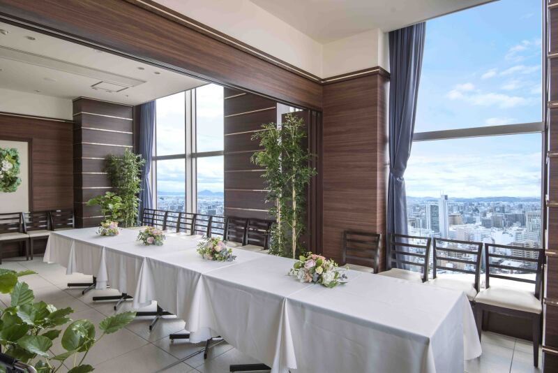 小さな結婚式 岡山店_会食ができる