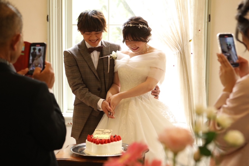 ★基本料金50%OFF★|¥249,000⇒¥194,500|【チャペル】洋装2着|100カット|パーティー