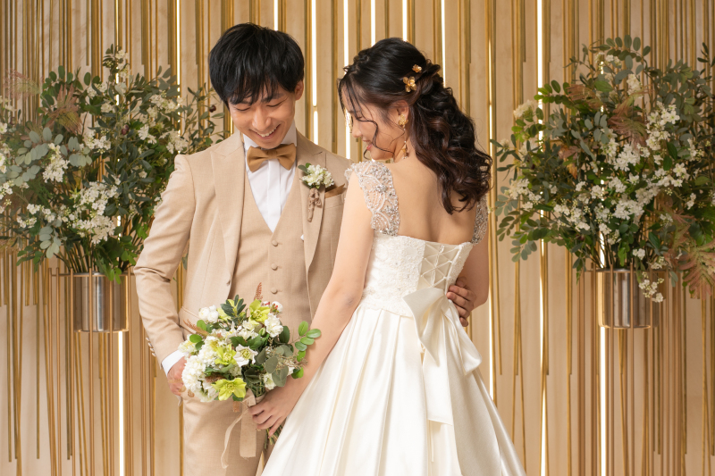 【12月末まで撮影限定・岡山店限定】【チャペルフォトウエディング】洋装1点+会食付きプラン・基本料金半額※12月末までの撮影限定