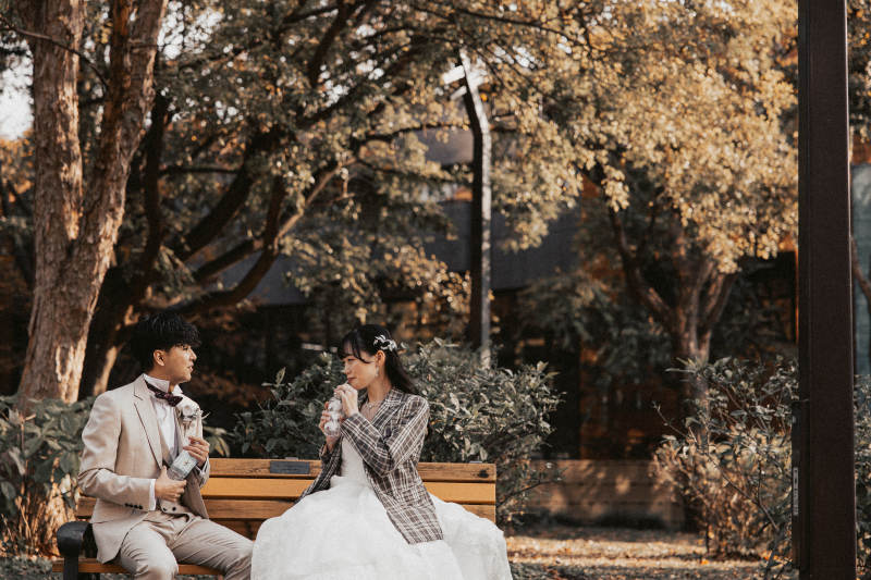 ジャケットを羽織って季節感のあるお写真