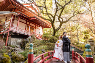 神殿＆紅葉ロケーション