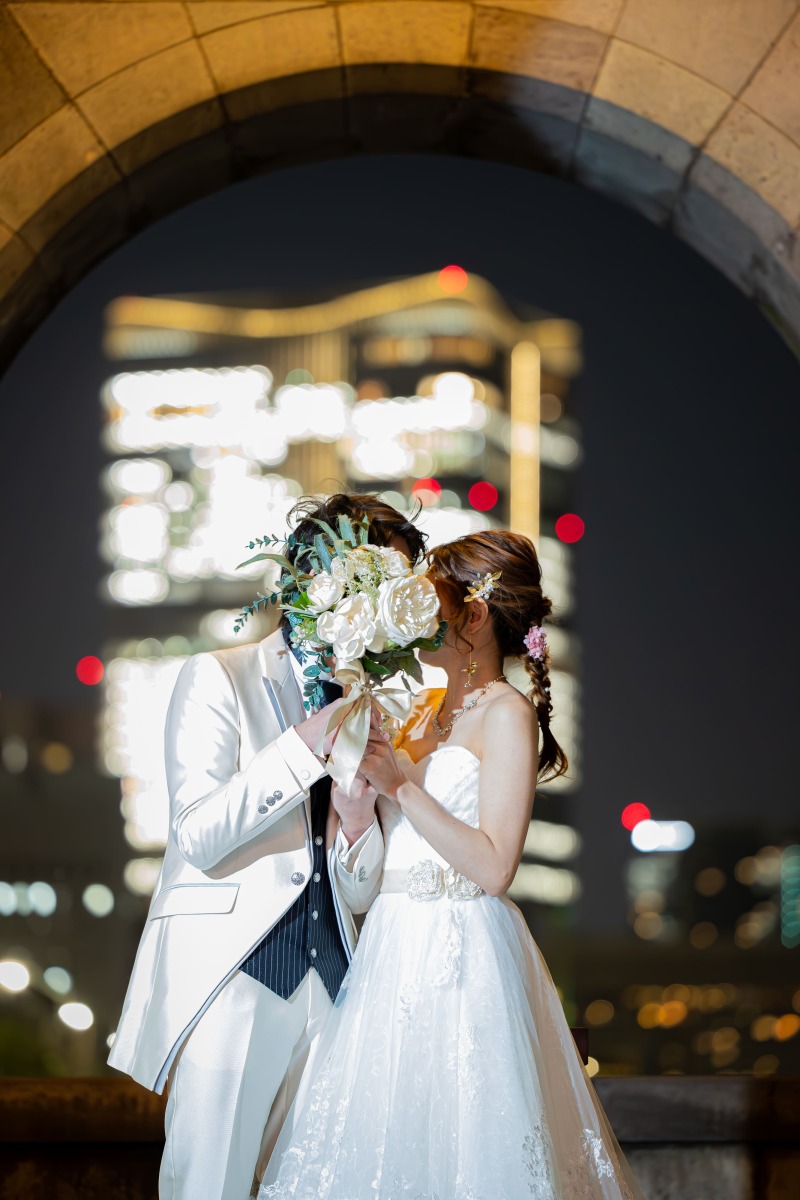 ブーケを使ってお顔隠しショット♡