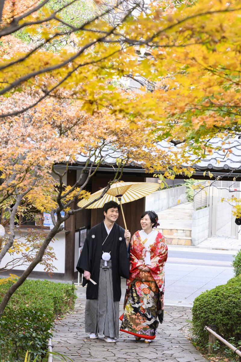 定番アイテム番傘を持ってお散歩ショット♪