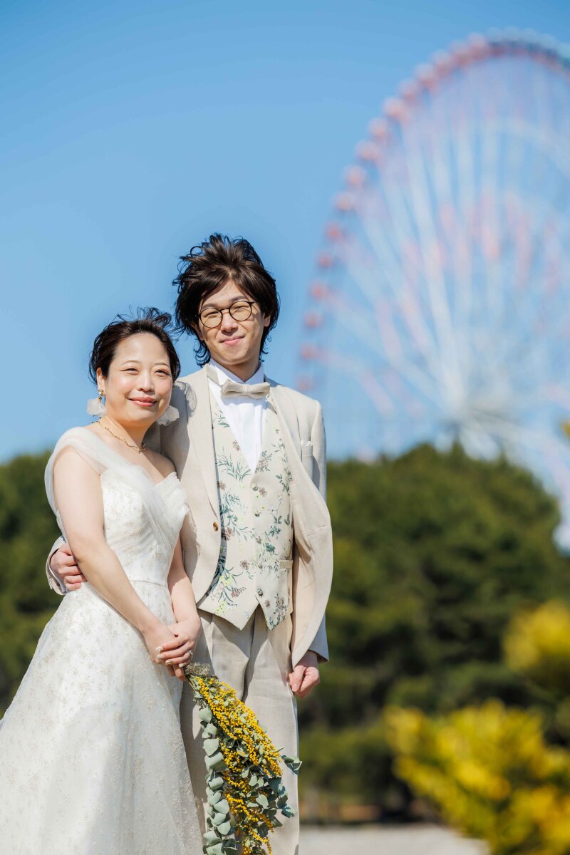 映えスポットの観覧車をバックにワンショット☆