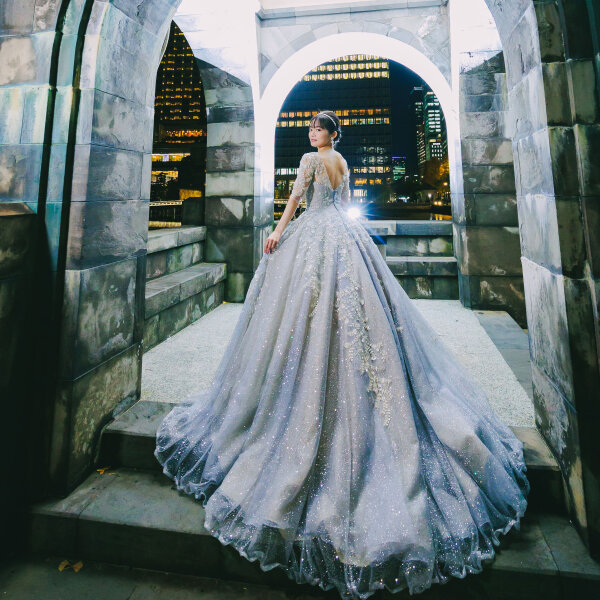 クチュールナオコ銀座本店_カラードレスが豊富