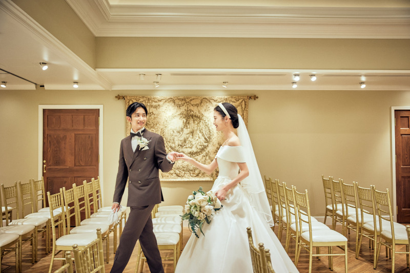 クチュールナオコ銀座本店_チャペルで撮影できる