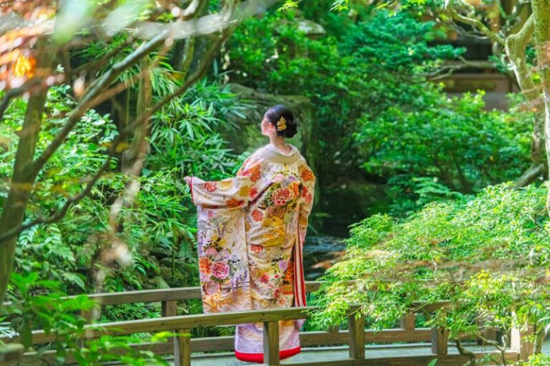 【6名会食付きフォトプラン】名門料亭「うかい鳥山」|1万坪の四季×合掌造りの伝統建築|期間限定 96.2万円→58.3万円