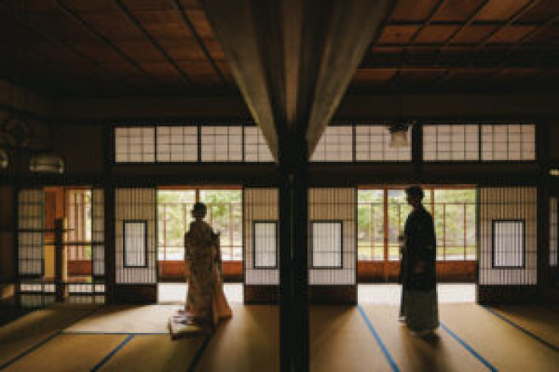 【奇跡的に残された隠れ家】財閥別邸「旧泉山吉兵衛邸」で叶える本格和装ロケ|撮影データ80カット