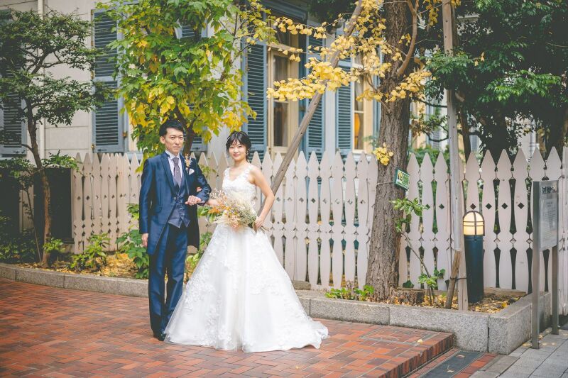 フォーマルな全身フォトも