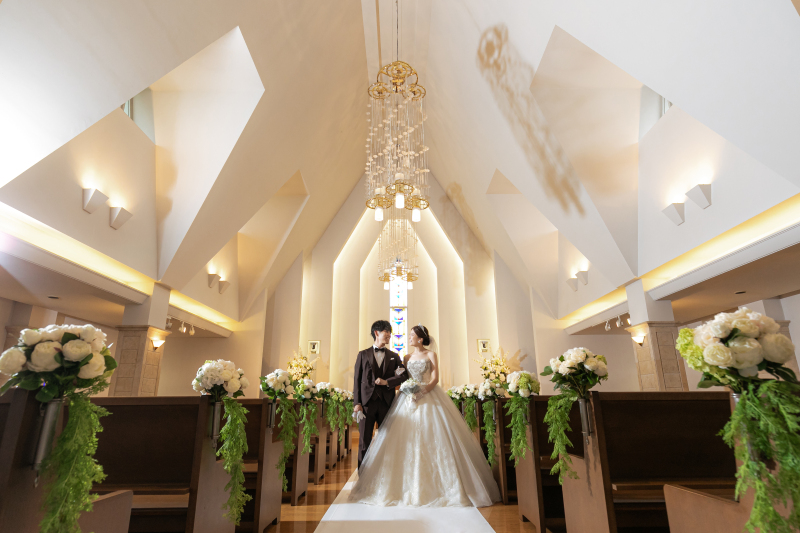 チャペルで誓う、ふたりの幸せな時間