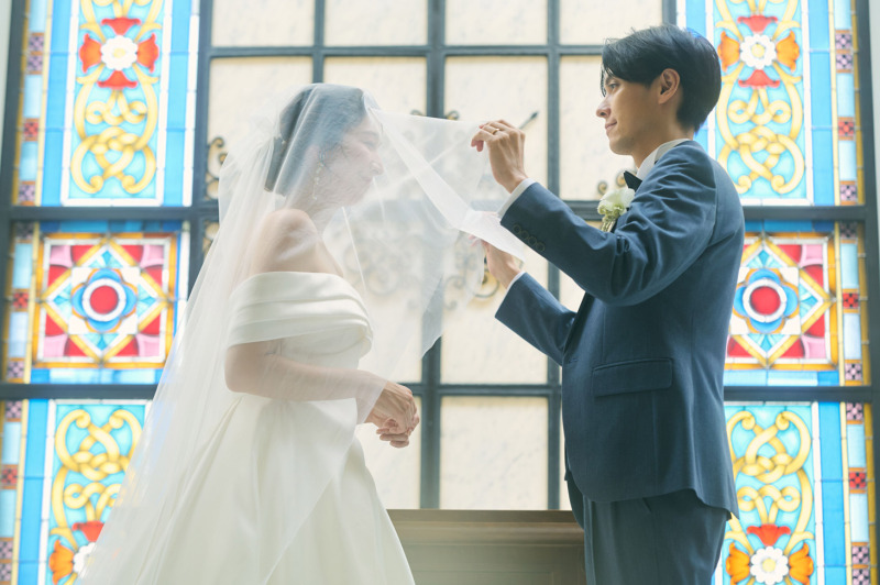 ゲストハウスのチャペルで叶える、本格チャペルフォト
