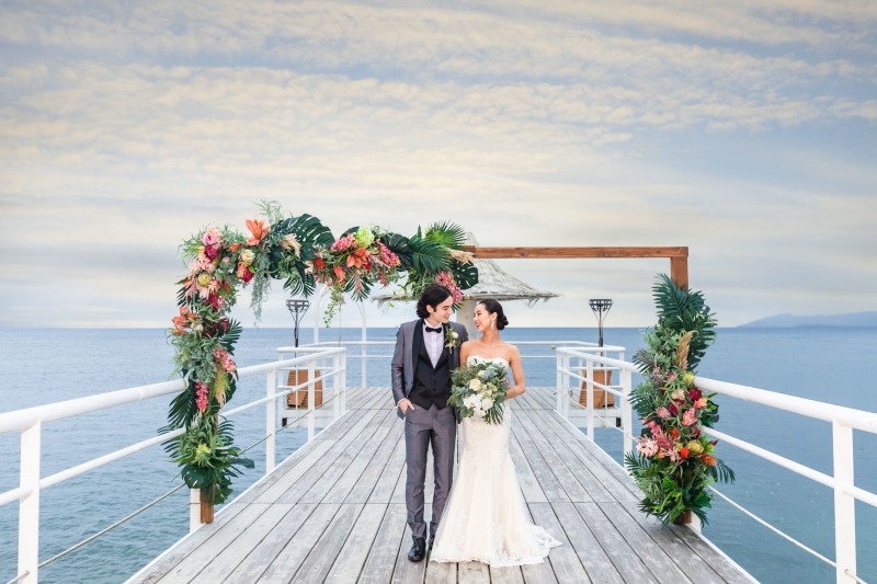 クチュールナオコ神戸店_衣装の試着ができる