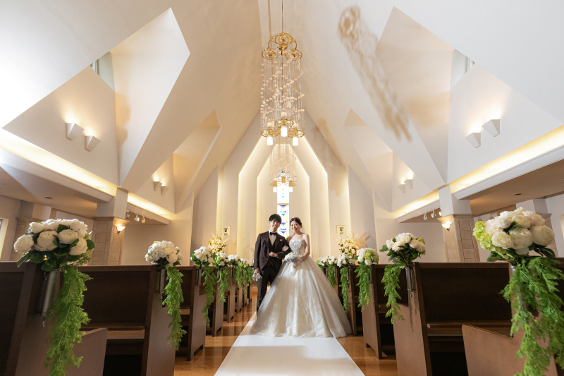 人気!チャペル撮影プラン【チャペル・リバージュ ホテルオークラ神戸】ドレス1点【データ50カット込み】