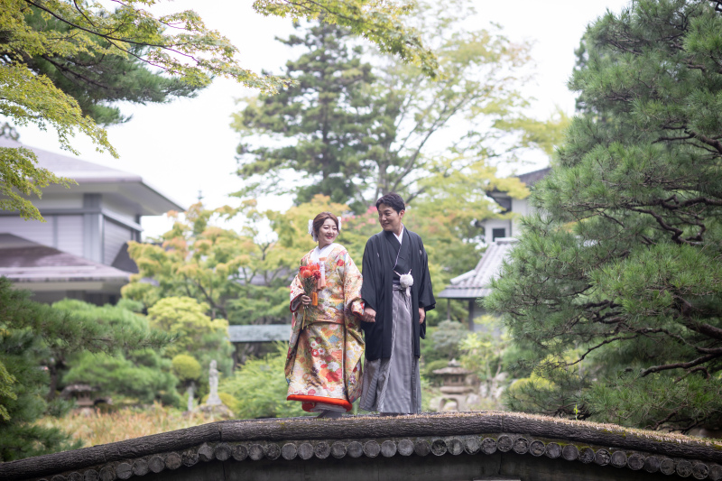 輪王寺ならではの橋の上での撮影♪