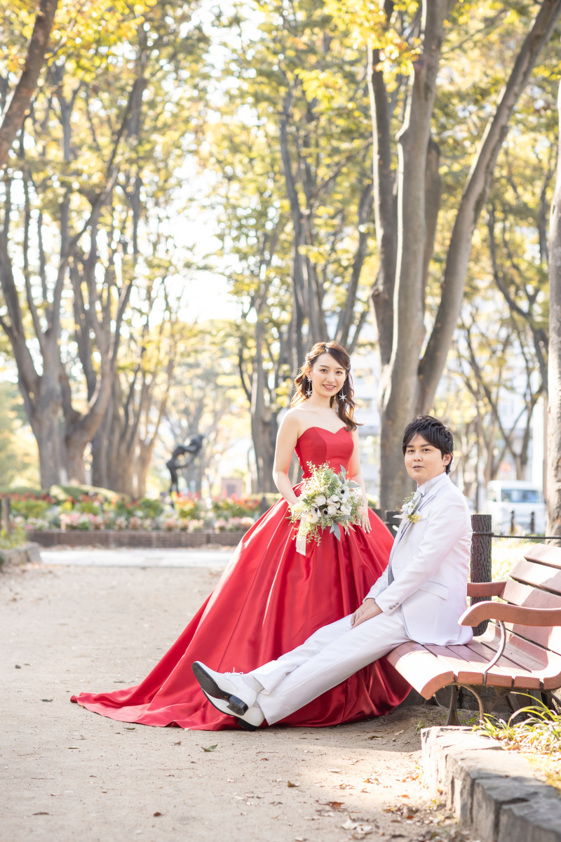 ベンチに座っての撮影も素敵♪